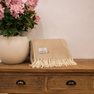Tweedmill 100% Wool Beehive Throw in Oatmeal
